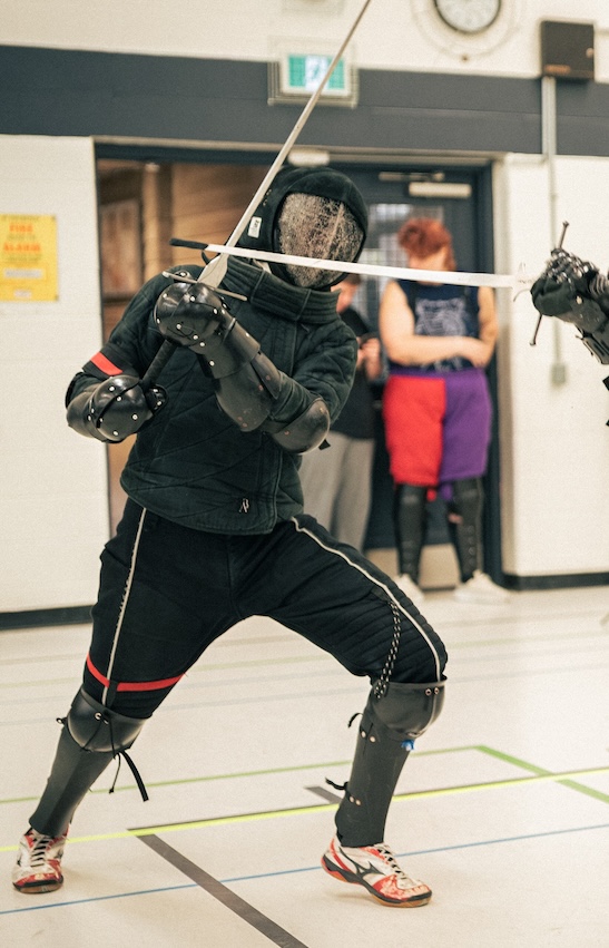 Guarding with a longsword